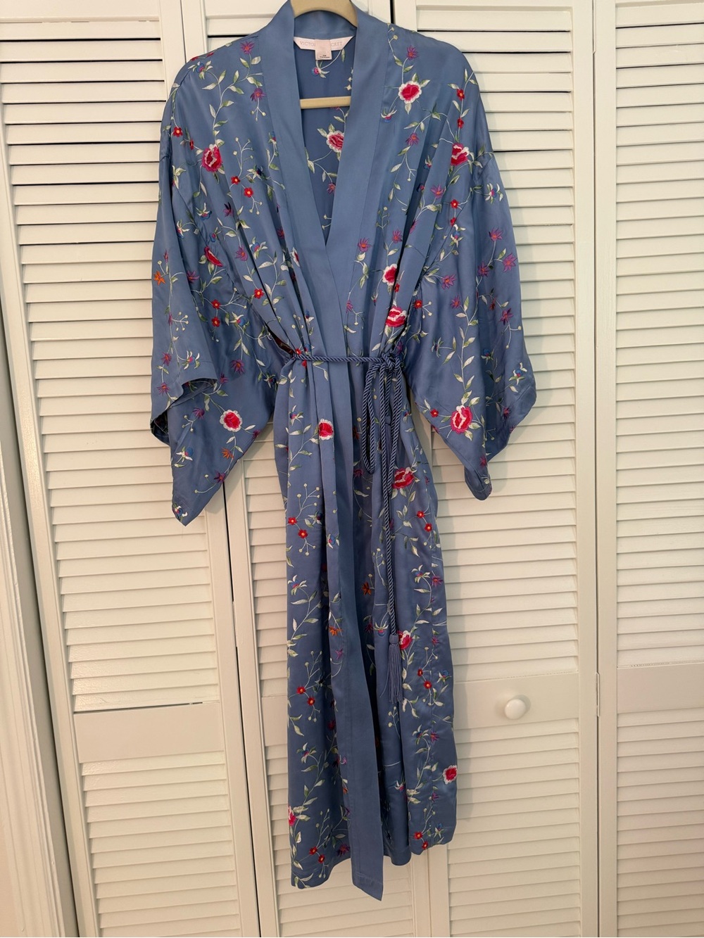 Vintage Victoria’s Secret Y2K Silk Floral Embroidered Kimono Robe ✨ - Picture 2 of 8